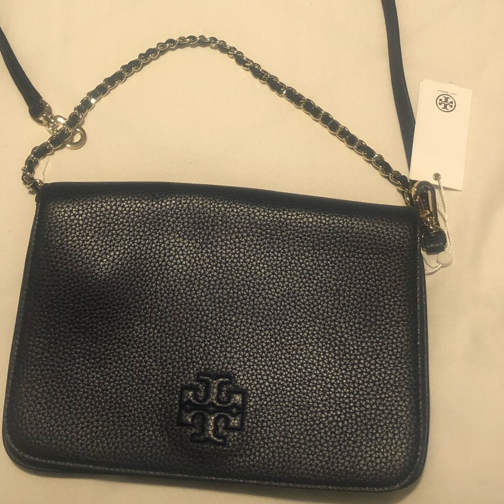 🎄🎁🎄 NWT Tory Burch Crossover